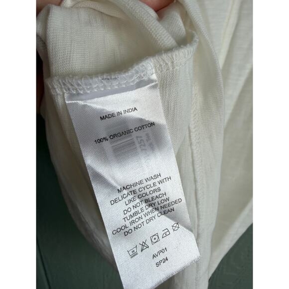 NWT Quince 100% Organic Cotton White T Shirt, Large - Picture 6 of 6